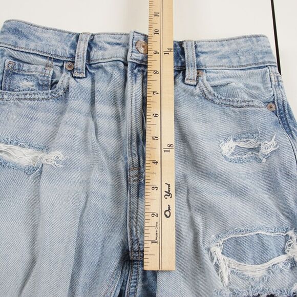 American Eagle Mom Straight Slashed Sky Light Wash Blue Jeans 000 Regular - Picture 6 of 12